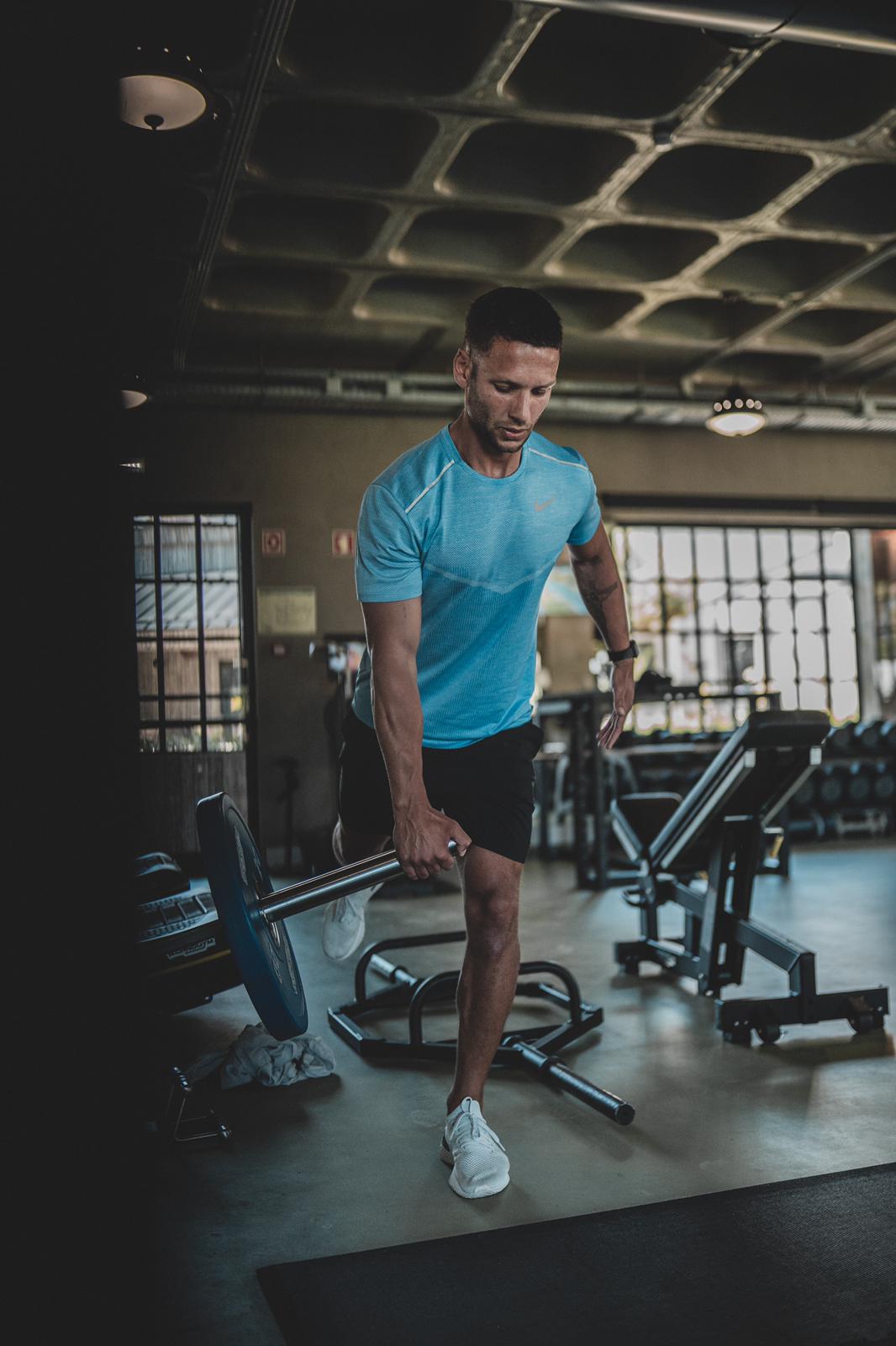 Top 5 Landmine Exercises And Their Benefits